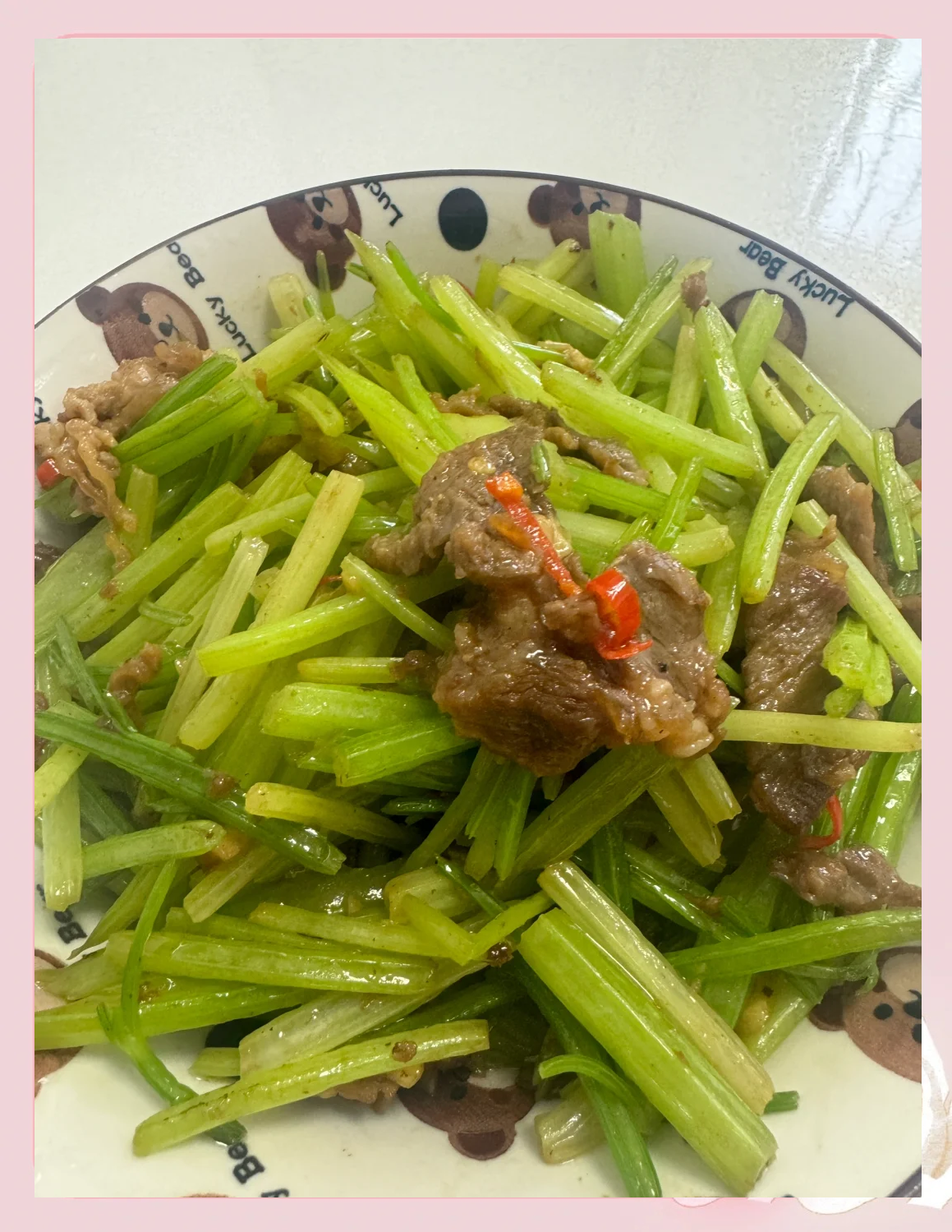 牛肉炒芹菜的家常做法介绍