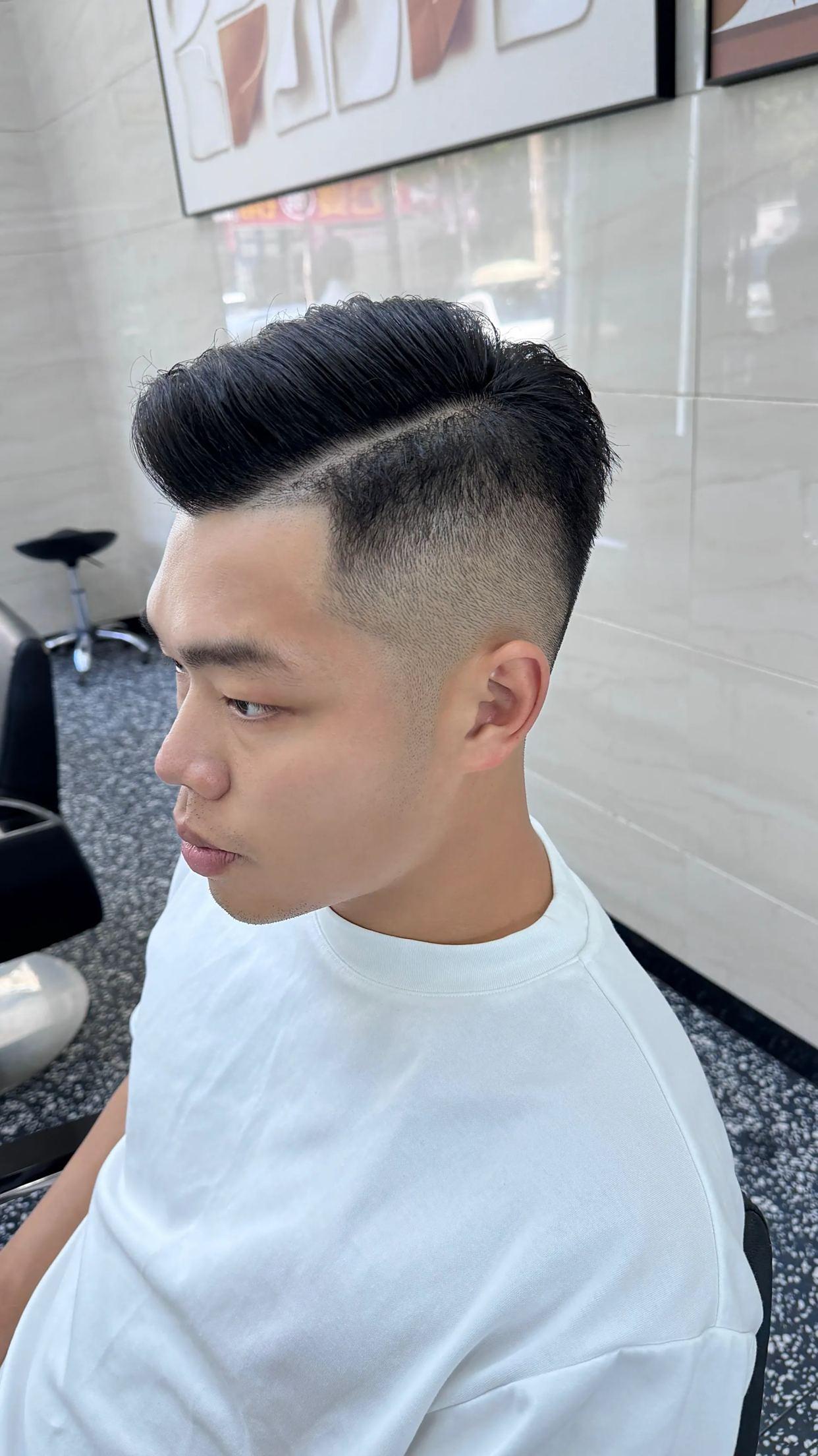 男生去理发店常见发型有哪些？