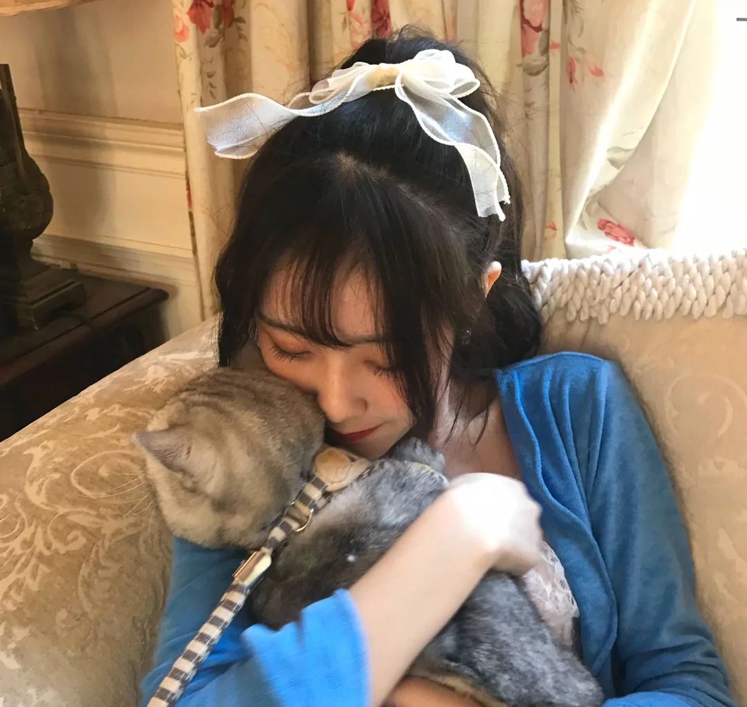 女生对你发mua代表什么