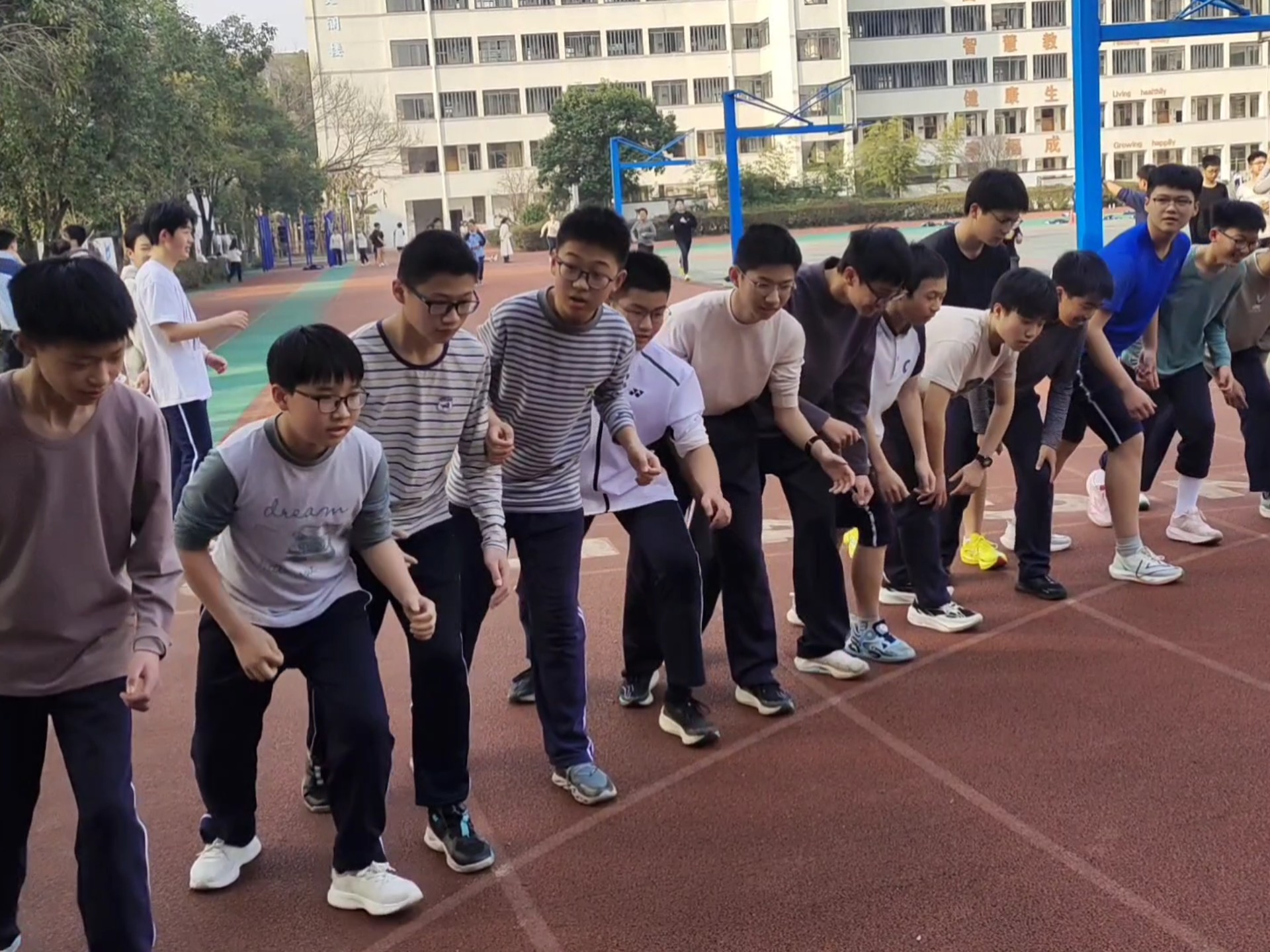中考男生跑1000米的技巧有什么