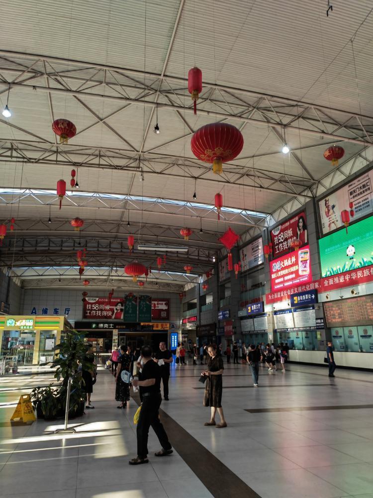 重庆北站北广场和南广场的区别