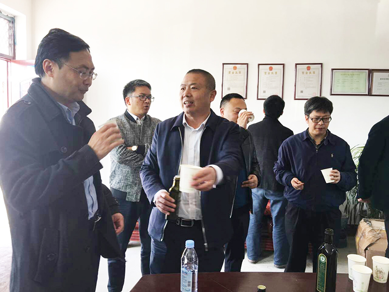 阆中市人才交流中心上班时间